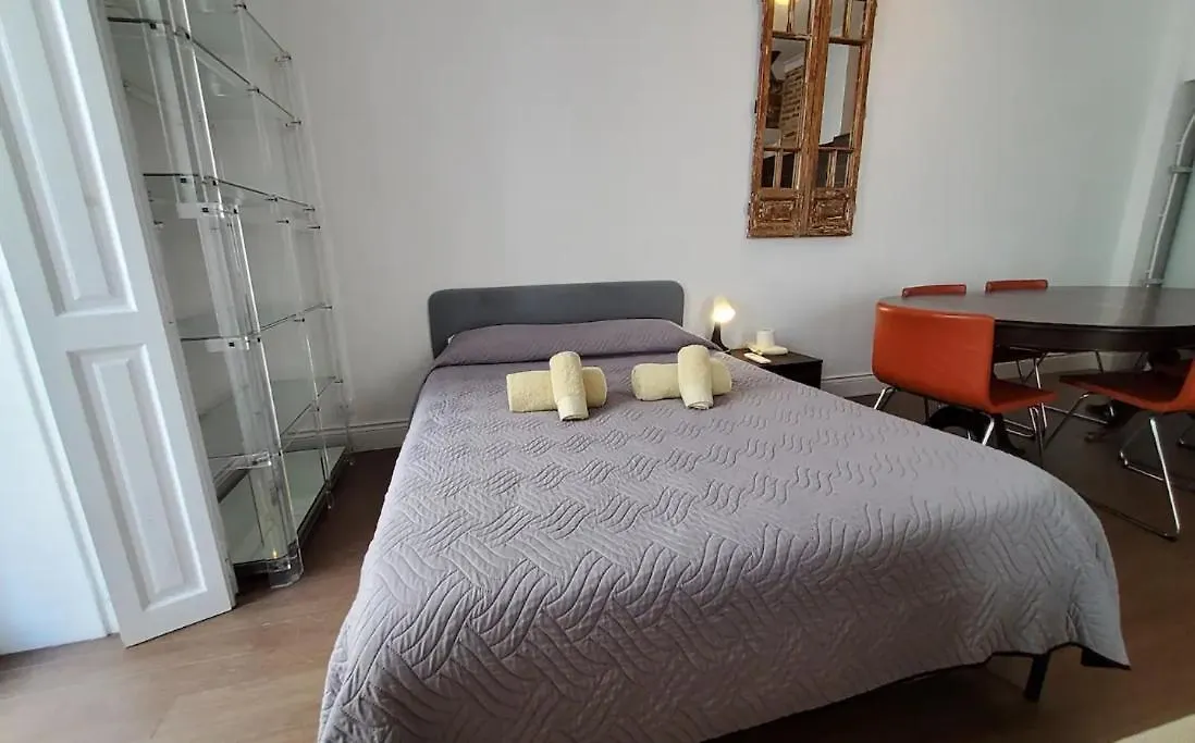 Blife Frankya Private Rooms FAO Portugal