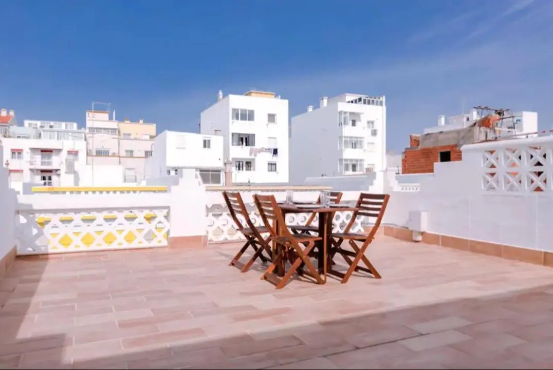 Blife Frankya Private Rooms Faro 0*,  Portugalsko