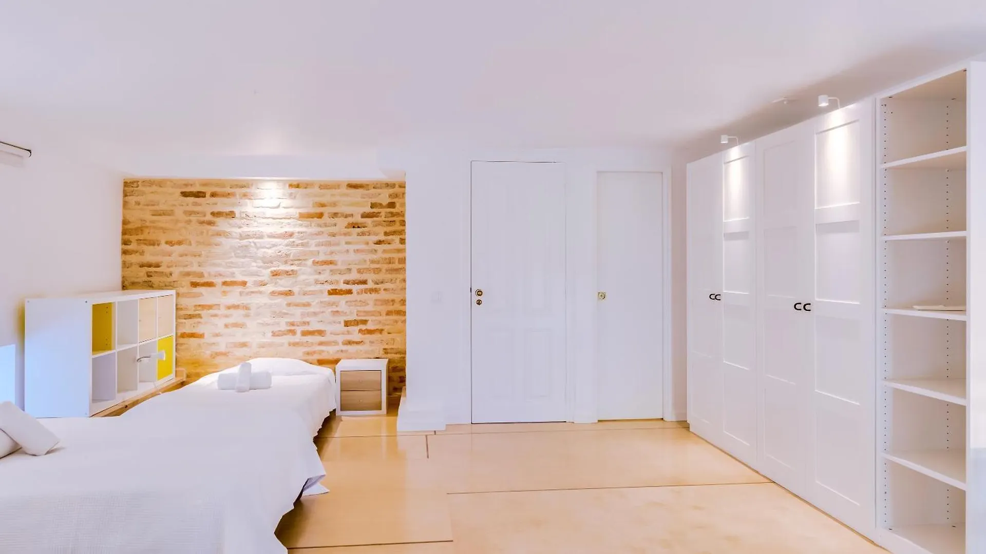 Blife Frankya Private Rooms Faro