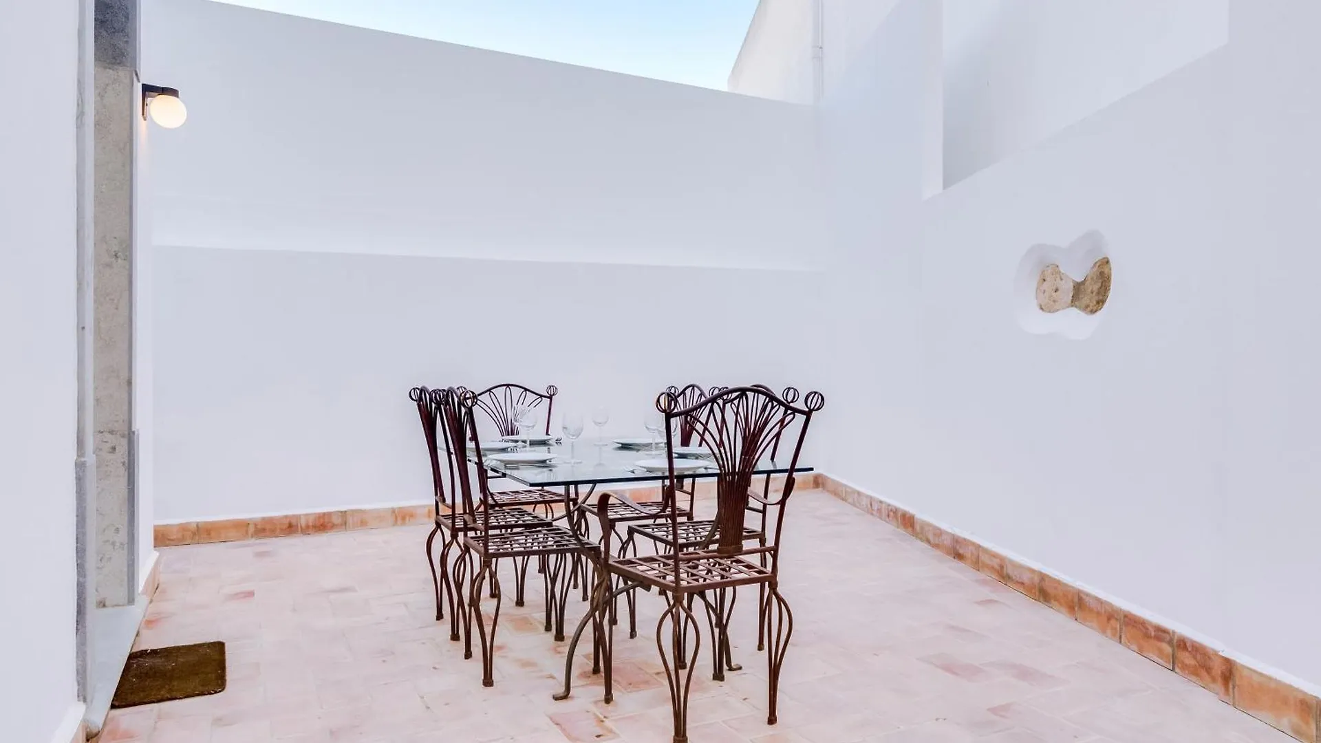 Blife Frankya Private Rooms Faro Portugalsko